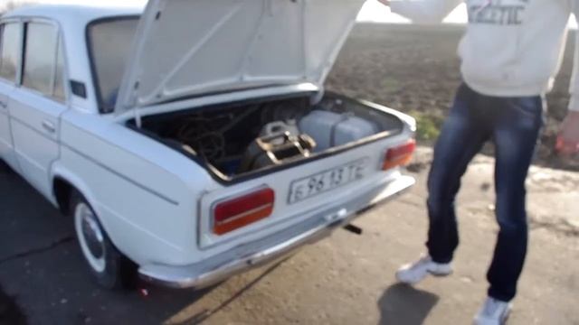 ВАЗ 2103 нестандартной комплектации (1975г.) 1,6л. смотреть онлайн