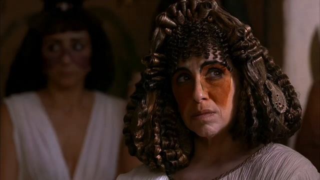 Rome (HBO) - Ceasar's First Meet With Cleopatra