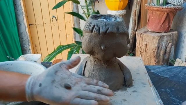 DIY: RECICLAGEM COM GARRAFA PET (ÍNDIO DE CIMENTO) смотреть онлайн