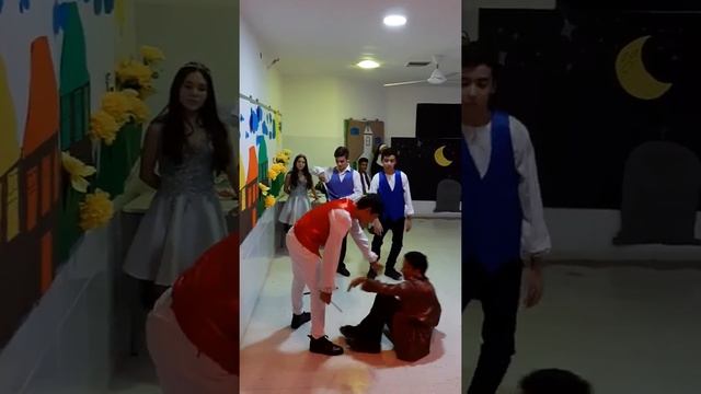 Romeo and Juliet, high school play,Shakespeare, 8 graders drama Colombia смотреть онлайн