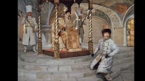 Передай твой король мой пламенный привет.