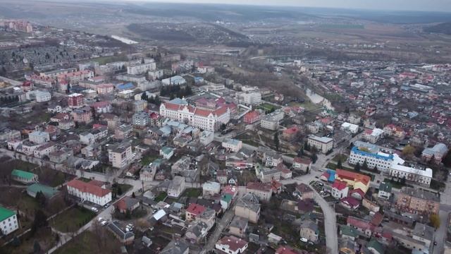 Чортків з висоти пташиного польоту смотреть онлайн