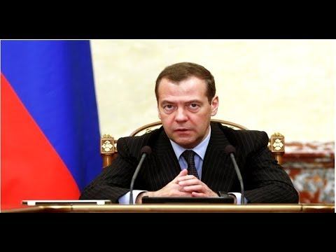 ★БЛЕСТЯЩАЯ РЕЧЬ СТАРИКОВА ПРО МЕДВЕДЕВА★ смотреть онлайн