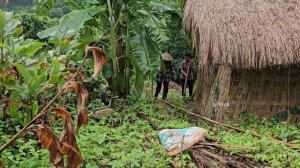 Single mother life when mom is by your side. Ly Vy Ca