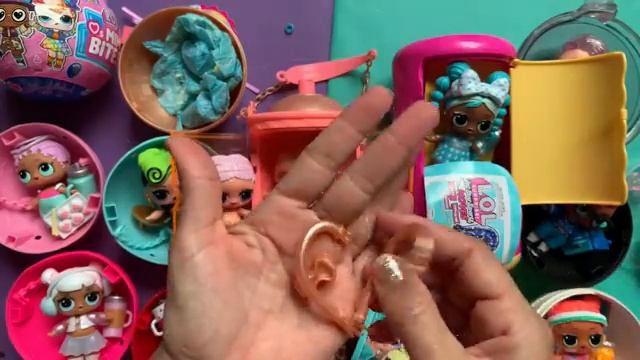 Распаковка 45 КУКЛ LOL SURPRISE _ MEGA MYSTERY TOYS РАСПАКОВКА ASMR NO Talking Video смотреть онлайн