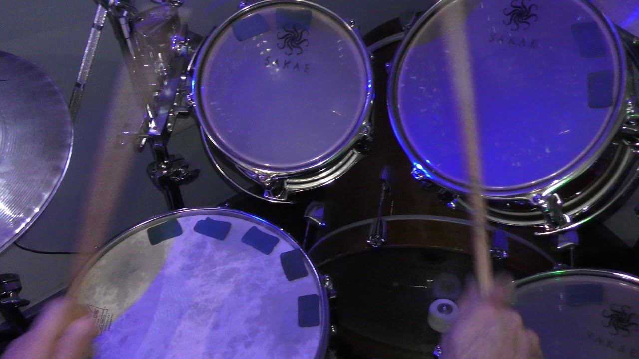 Watch Bluesticks&silverbacks22May Demonstrate the Single Stroke 4 rudiment смотреть онлайн