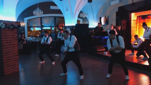 Новогодний корпоратив для холдинга VARGOL, ведущий Влад Новиков