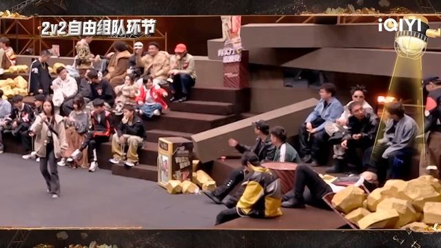 【EP5上】新秀开大梗密集程度令人窒息 朝三God one联手打造2v2舞台 | 新说唱2024 | The Rap of China 2024 | iQIYI中国说唱巅峰对决 смотреть онлайн