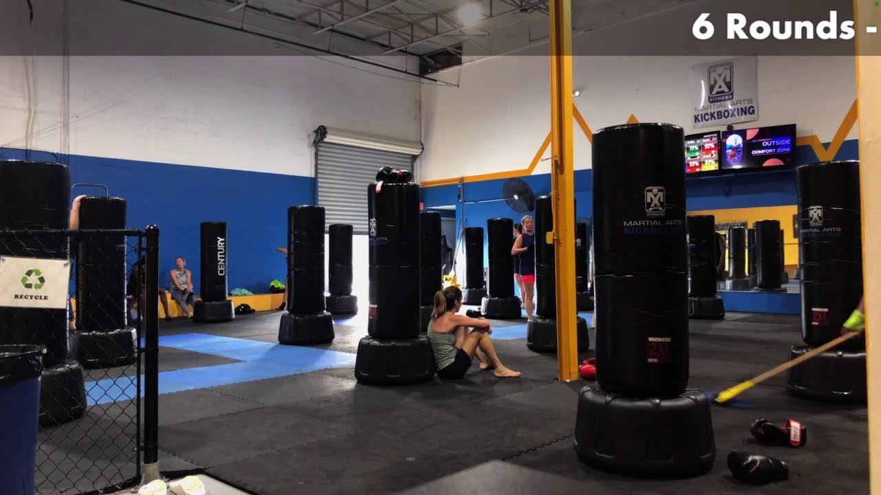Heavy Bag Kickboxing W/ Trainer Matt 92122 смотреть онлайн