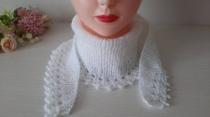 БАКТУС  с красивым зубчатым краем.