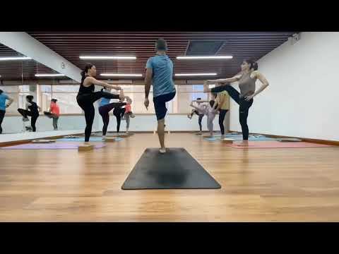 Yoga Class 6:40 - 7:40 смотреть онлайн
