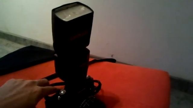 Konica Autoreflex TC & Yongnuo YN560II смотреть онлайн