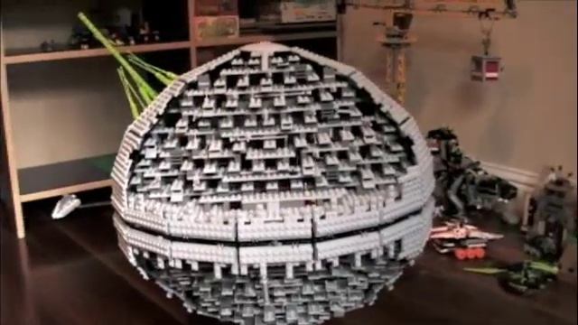Lego Death Star II смотреть онлайн