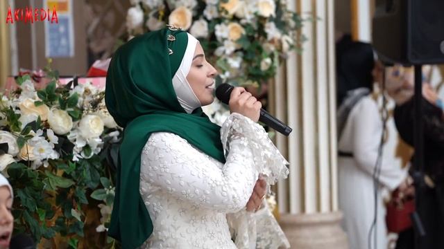 Hadidja & Aisha - Bismillah