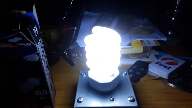 Trixie 23 watt Reptiland ultraviolet fluorescent tornadic bulb смотреть онлайн