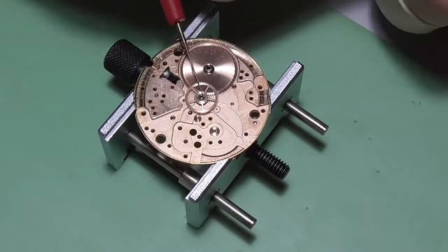 Restoration of a Vintage Omega Seamaster Cosmic Watch Caliber 752 смотреть онлайн