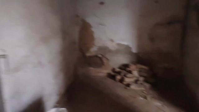 Ейск ! Работы в доме, убираем мусор, холмик, ломаем стену, снимаем полы и многое другое ! смотреть онлайн