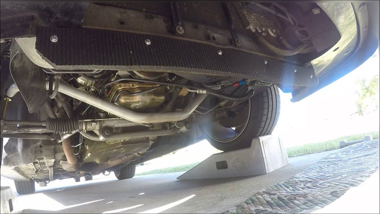 New edge mustang radiator air flow improvement! DIY no more plastic air dam scraping смотреть онлайн