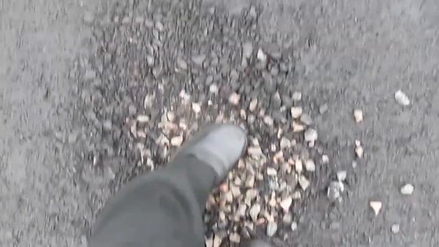 Евгений Лысак про ремонт ул. Единства, г. Марганец, декабрь 2016 смотреть онлайн