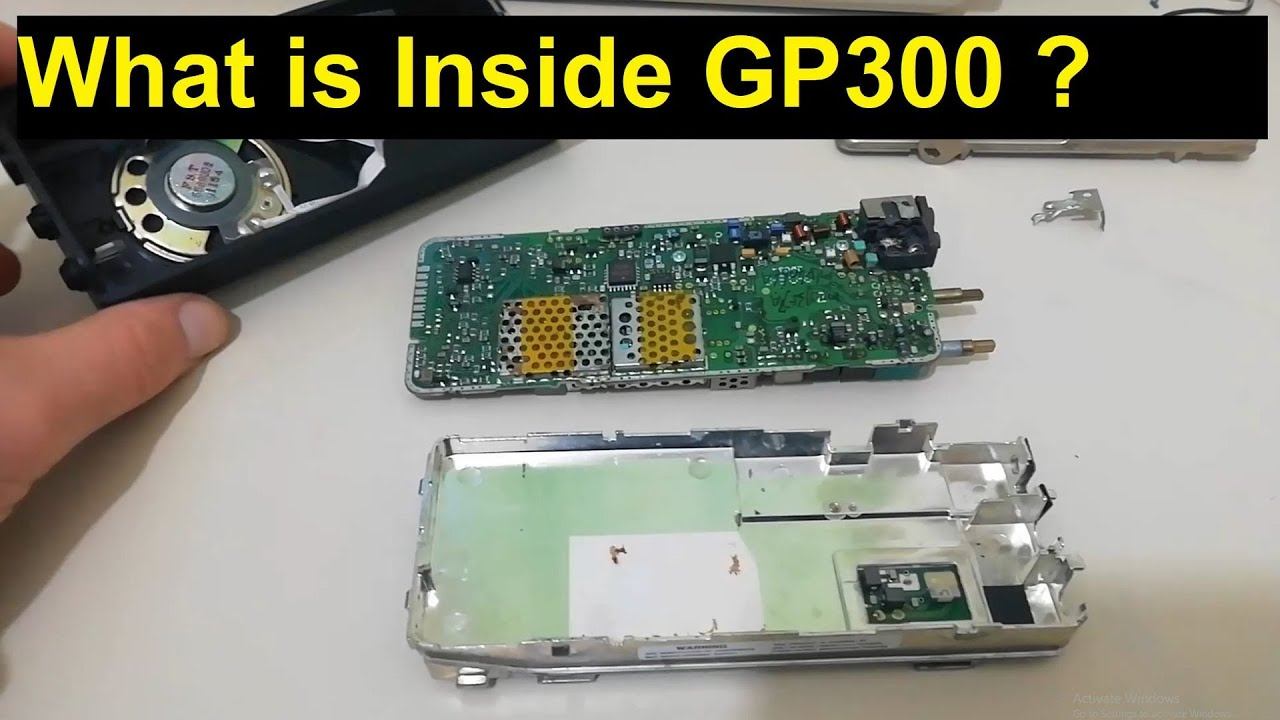 Motorola GP300 ( GP88 ) - What is Inside ? смотреть онлайн