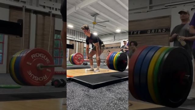 475 lb Pause Deadlift смотреть онлайн