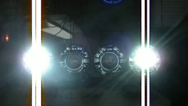 Quad 5-3/4" Round #7 55 Watt HID/Bi-Xenon Projector Headlights by Sick HIDs смотреть онлайн