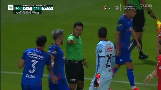 ¡Gran atajada, poste y PELEA! | Toluca 0-1 Cruz Azul | CL2024 - Liga Mx J17 | TUDN смотреть онлайн