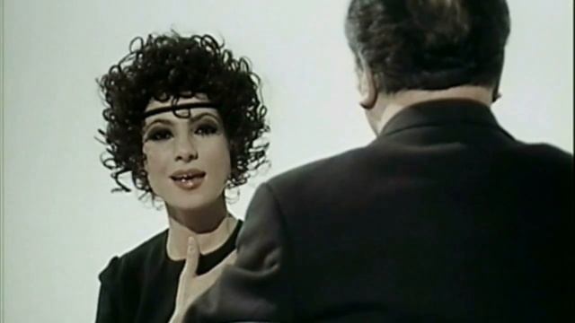 Esther Ofarim אסתר עופרים - Je Le Vois Comme Je L’Aime смотреть онлайн