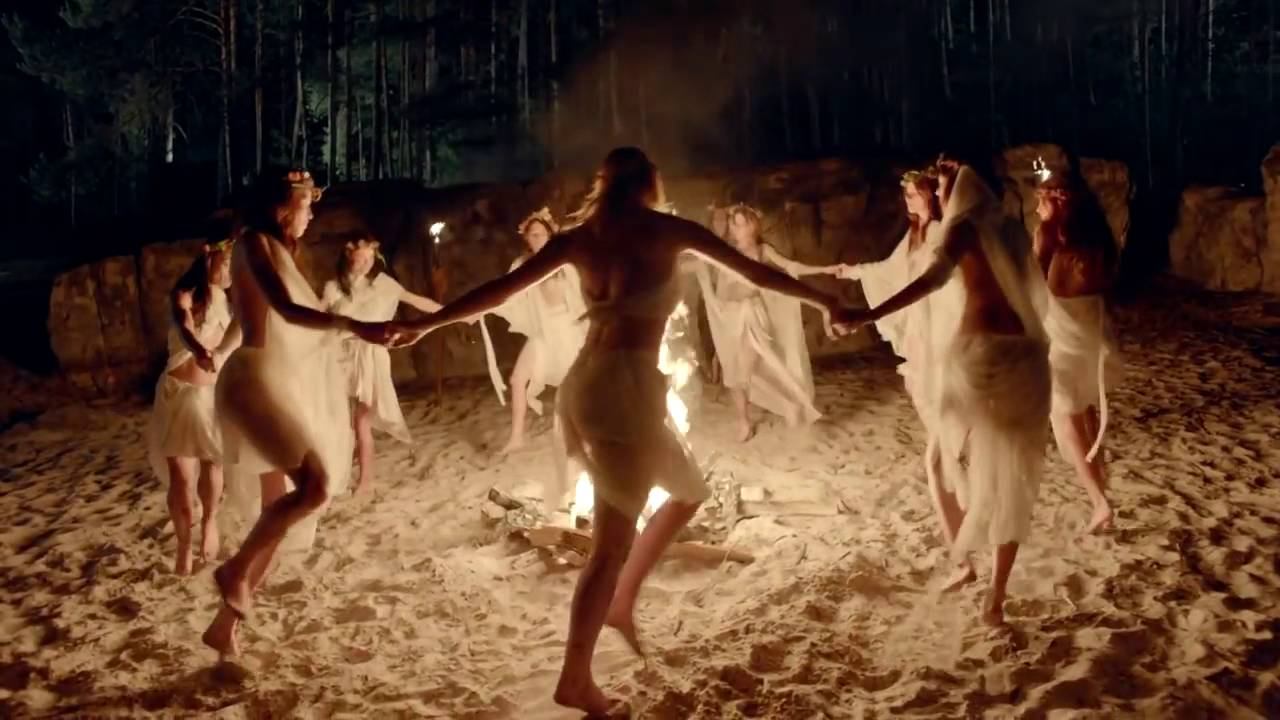 FAUN-Walpurgisnacht (official video + subtitles in English) смотреть онлайн