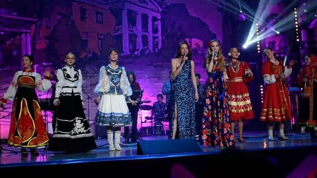 "Ехали на тройке с бубенцами" смотреть онлайн