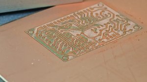 Fiber laser - гравируем и режем печатную плату!