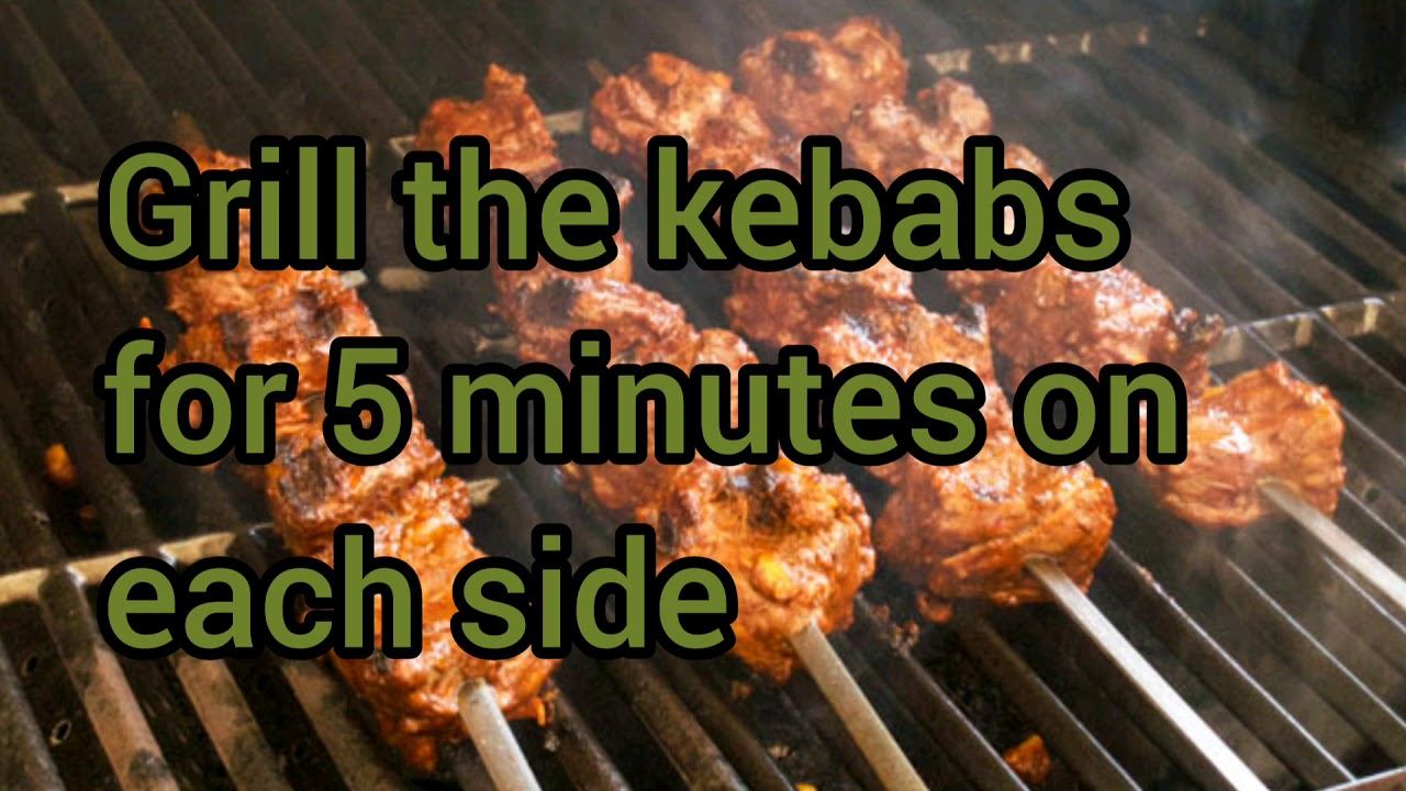How to Pronounce Grill the kebabs for 5 minutes on each side in American English смотреть онлайн