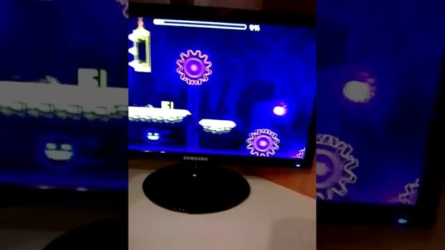 Geometry dash 2.2 beta level explorers смотреть онлайн