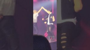 Felix fancam cut Black Door skz. STRAY KIDS 2ND WORLD TOUR “MANIAC”Live in Bangkok