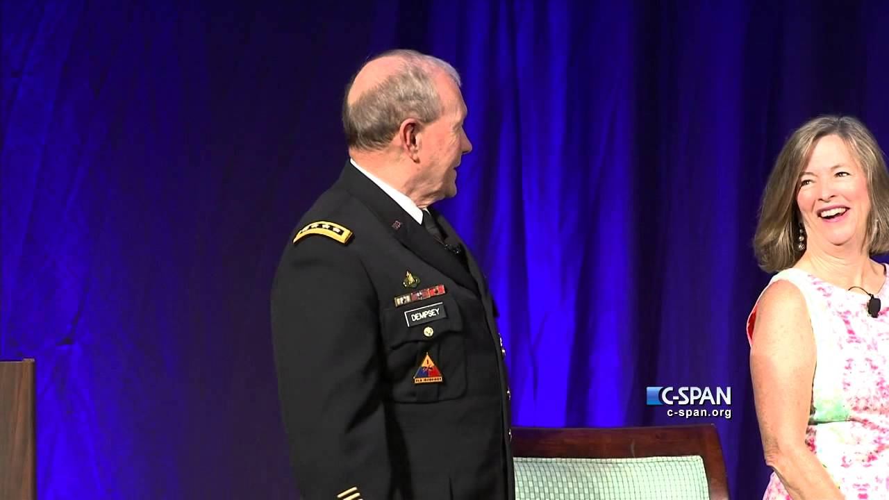 Singing with General Martin Dempsey (C-SPAN) смотреть онлайн