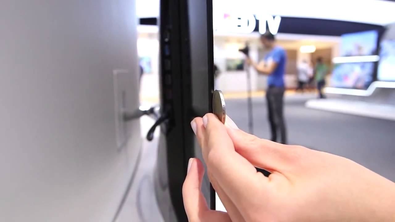 LG Cinema 3D OLED TV with Smart TV смотреть онлайн