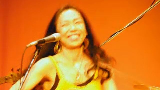 アミアイリニューイヤーライブin川崎ラゾーナ「ジャングルジム」.wmv смотреть онлайн