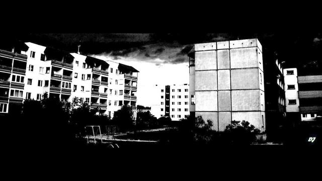 Kolektyw - Chamscy optymiści (bonus track).wmv смотреть онлайн