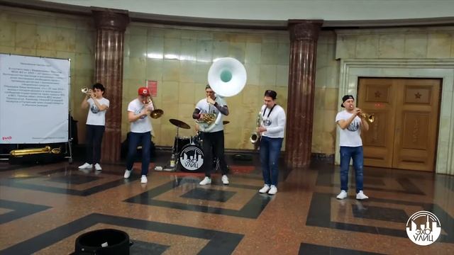 Команда «Эхо Улиц» - BAD ROMANCE (Lady Gaga cover) смотреть онлайн