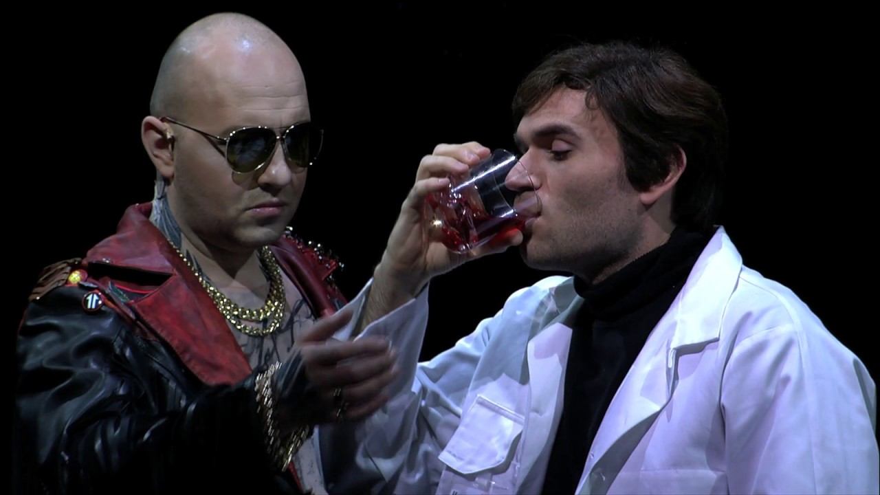 Àlex Ollé: humanizando a Faust | Teatro Real 200 años 18/19 смотреть онлайн