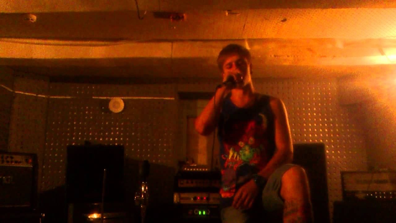 Defiler-Walk In The Glow(Cover) смотреть онлайн