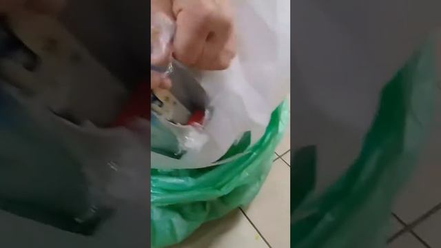 видео кресла, повреждения при транспортировке Почтой России смотреть онлайн