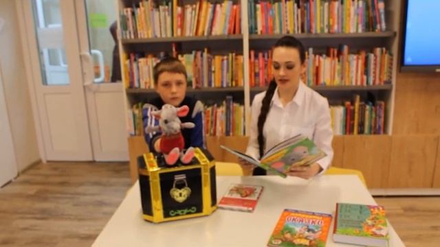 Видеообзор "Книгорёнок" "Книжки про мышку" Часть 1 смотреть онлайн