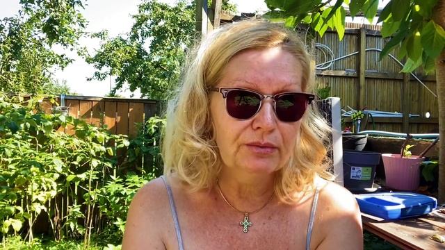 Острожно с выбором муки в Германии Лоукостеры распродают осенние перелеты Рагу из кабачков смотреть онлайн