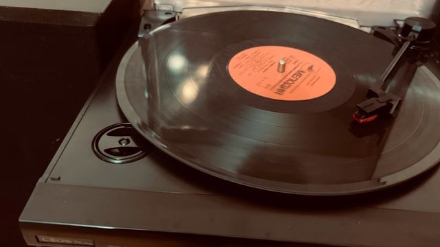 CROWN Japan CD-T9298R смотреть онлайн