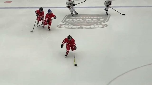 KIDS HOCKEY GAME 2021 || West Edmonton Mall Alberta Canada смотреть онлайн