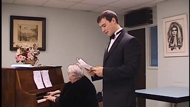 VLADIMIR GUDOV - UTRO TUMANNOYE (Foggy Morning)-Old Russian Romance смотреть онлайн
