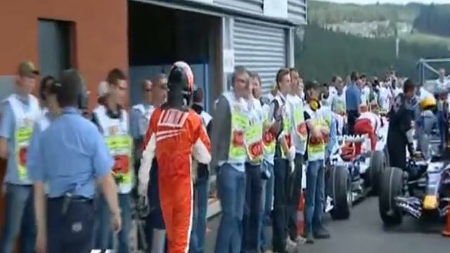 Spa 2007 F1 QLF Parc Ferme смотреть онлайн