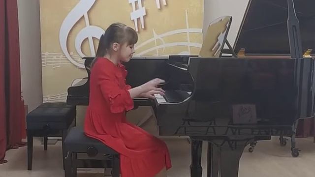 Костомарова Даша, 9 лет, Раменская ДШИ № 2, номинация Юные таланты смотреть онлайн