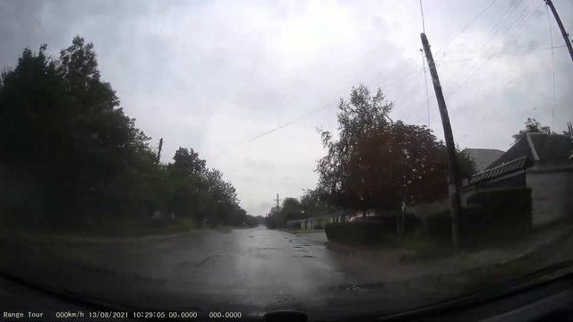 Луганск, ул. Сосюры, ул. Челюскинцев. 2021/08/13 смотреть онлайн